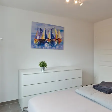 Unter Den Kiefern 109 Og *